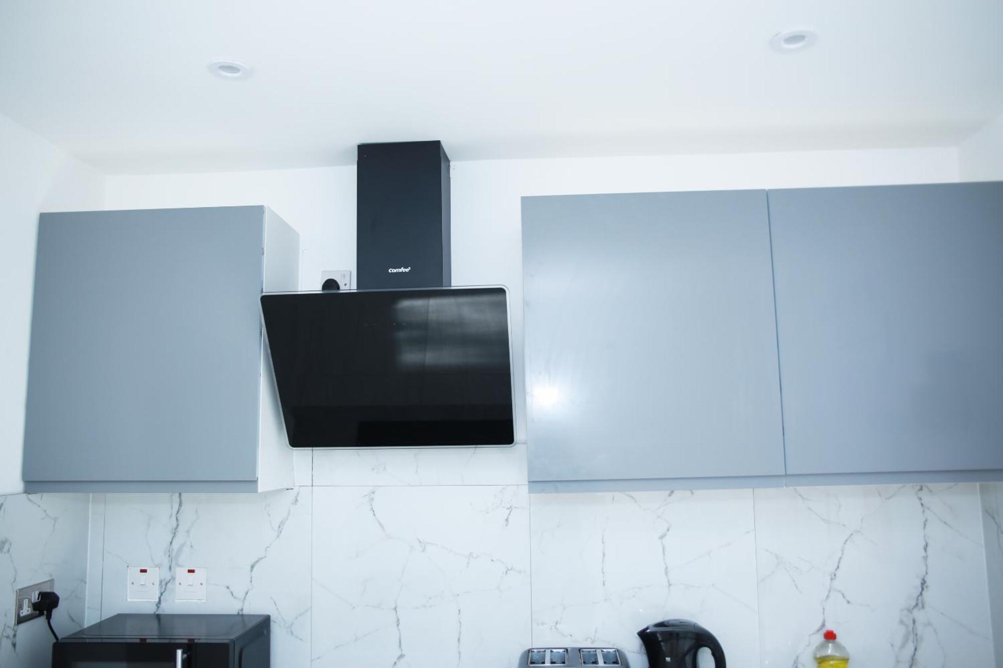 Central Harrow Cozy Apartment With Free Parking Harrow on the Hill Eksteriør bilde